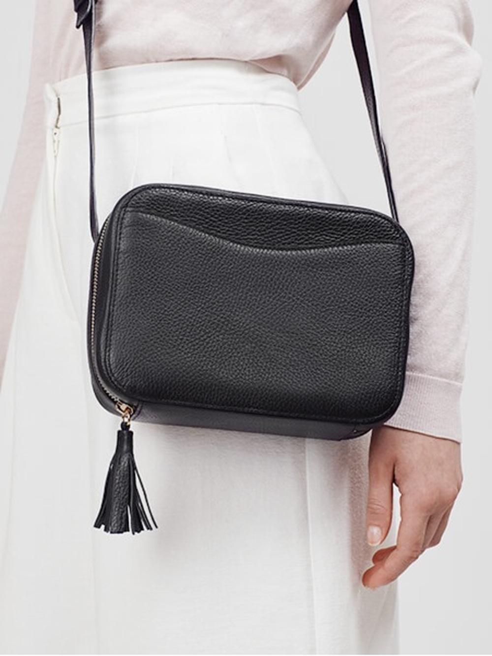 Cuyana Mini Tassel Camera Bag Black Leather